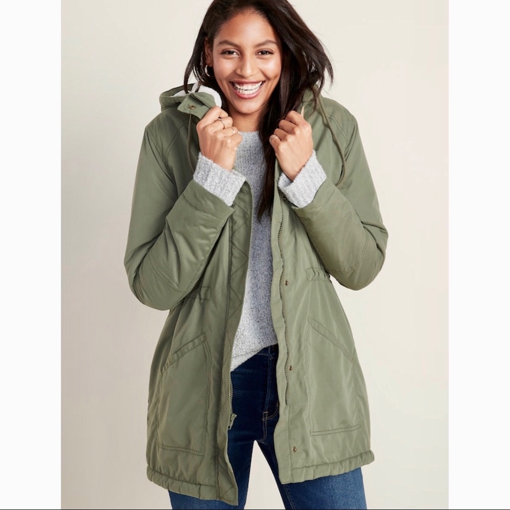 🆕 [Old Navy] Hooded Faux Fur Lined Parka Coat